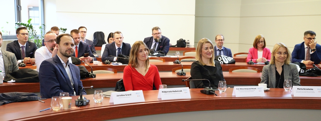 Obrona Capstone Projekt w sali Rady Wydziału WZ UŁ - 24.edycja MBA