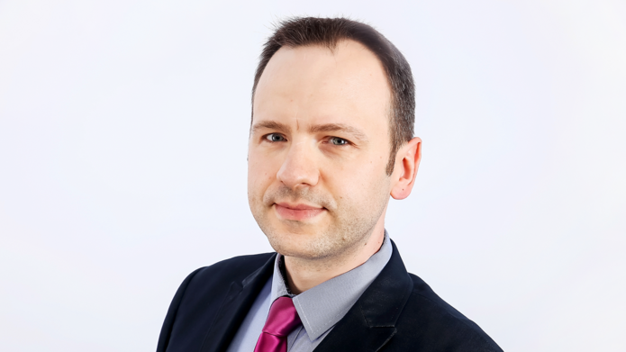 Andrzej Walaszczyk – Prezes Zarządu Zeltech S.A., biegły rewident